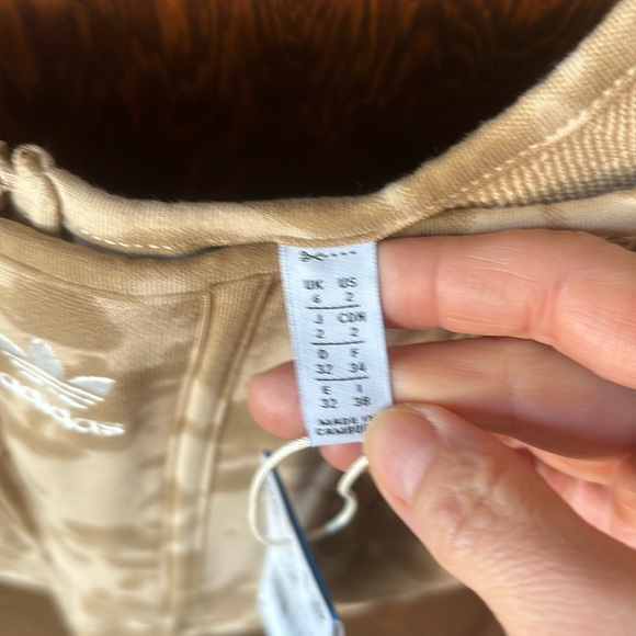 SOLD OUT! NWT Adidas Originals corset top SZ 2 - Picture 3 of 13